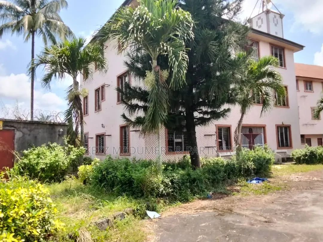 For Sale : Non Functional Const. Company Yard , Uyo, Akwa Ibom State in Uyo