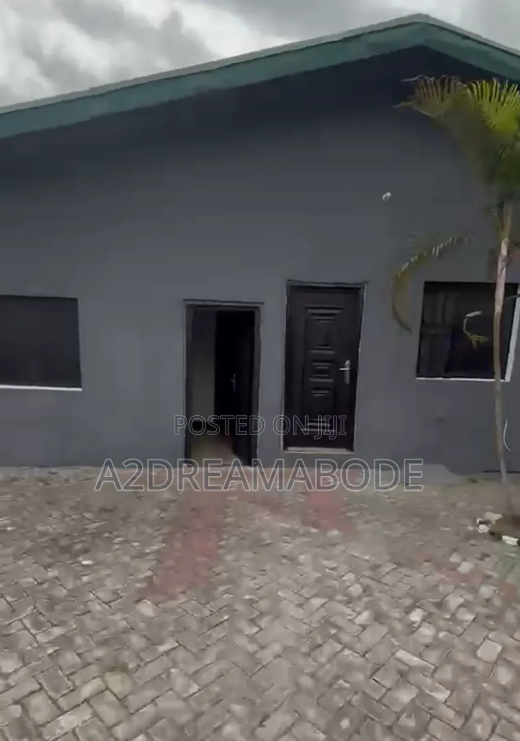 4bdrm Bungalow in Magodo Phase 1 for sale in GRA Phase 1