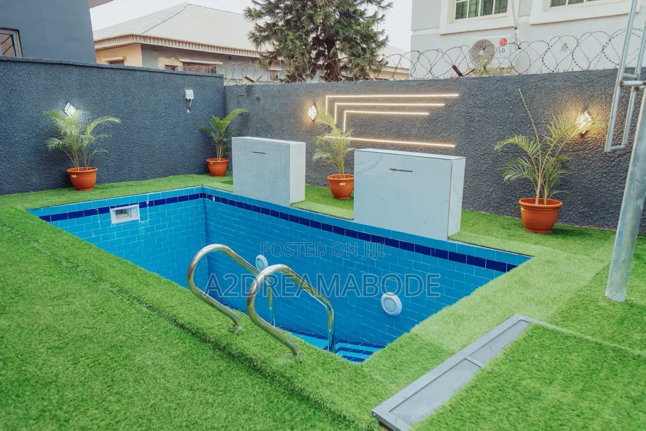 5bdrm Duplex in Magodo Phase 2 for sale in GRA Phase 2 Shangisha