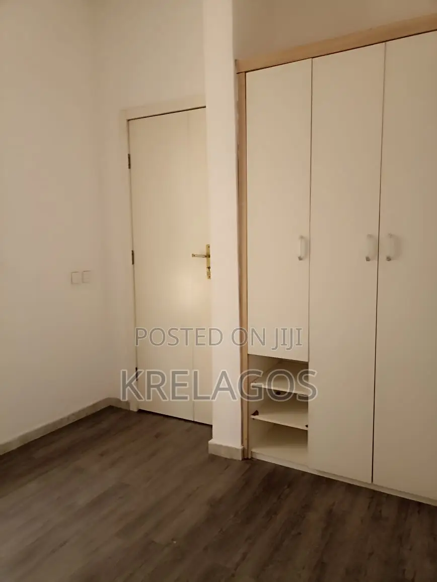 4bdrm Duplex in Osapa london for rent in Osapa london