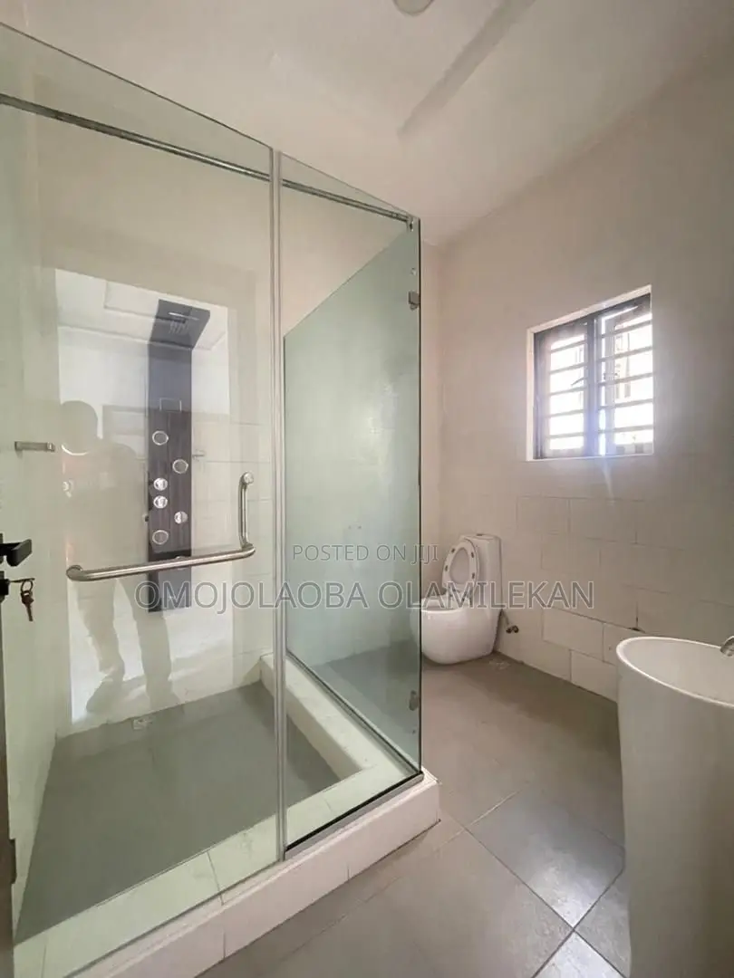 4bdrm Duplex in Lekki for rent in Lekki