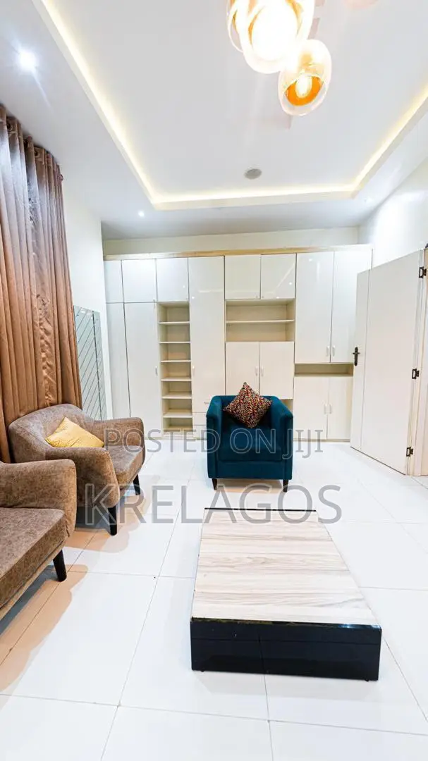 Furnished 5bdrm Duplex in Osapa london for sale in Osapa london