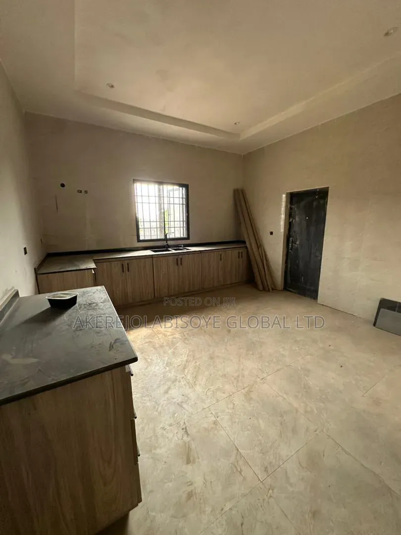 4bdrm Duplex in Close To Galadimawa for rent in Galadimawa