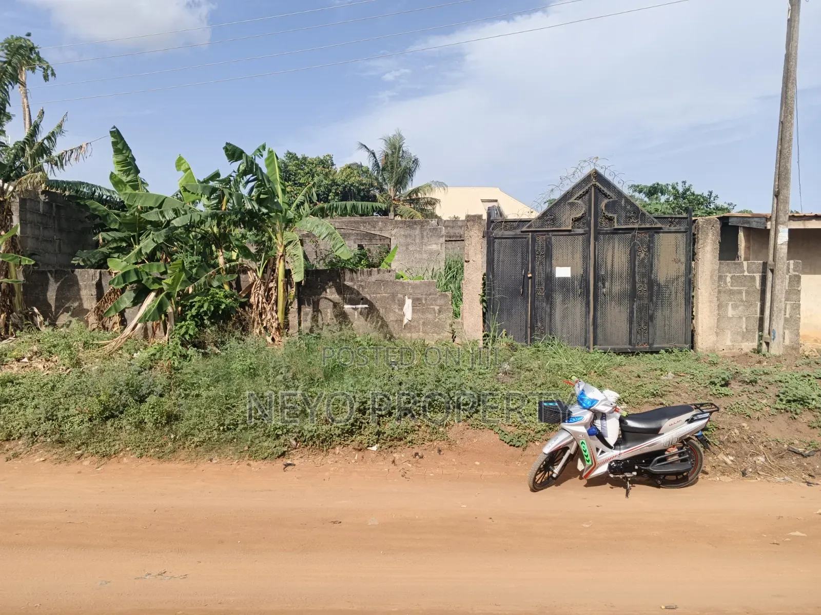 Family Deed Adeshina in Igbogbo