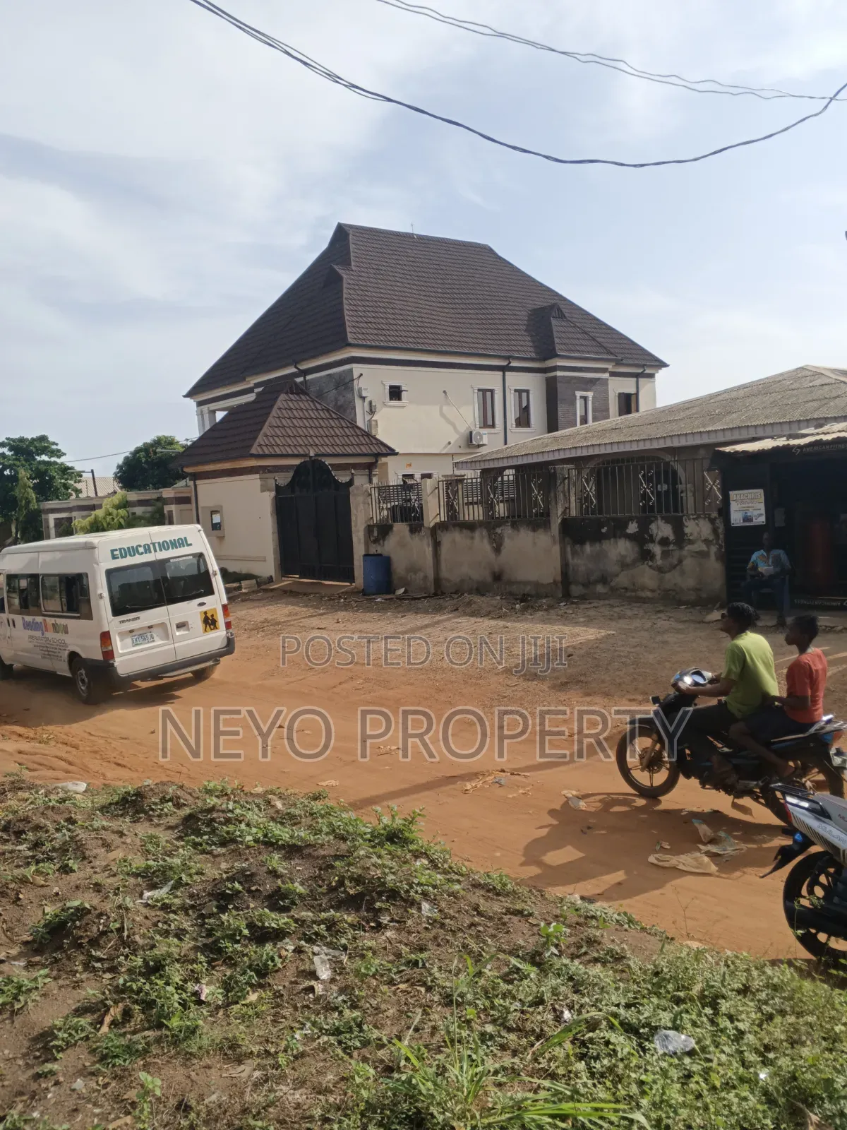 Family Deed Adeshina in Igbogbo