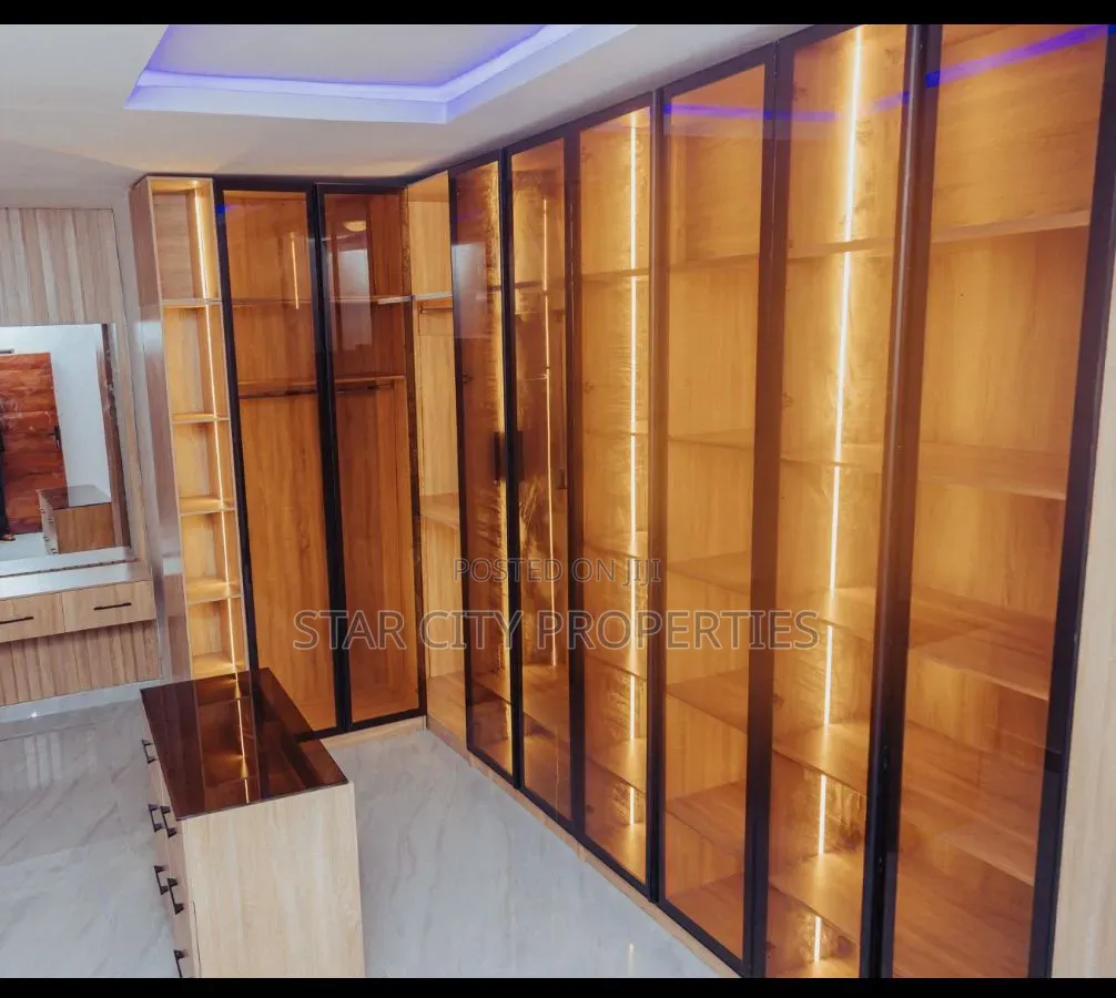 5bdrm Duplex in Magodo Shangisha for sale in GRA Phase 2 Shangisha