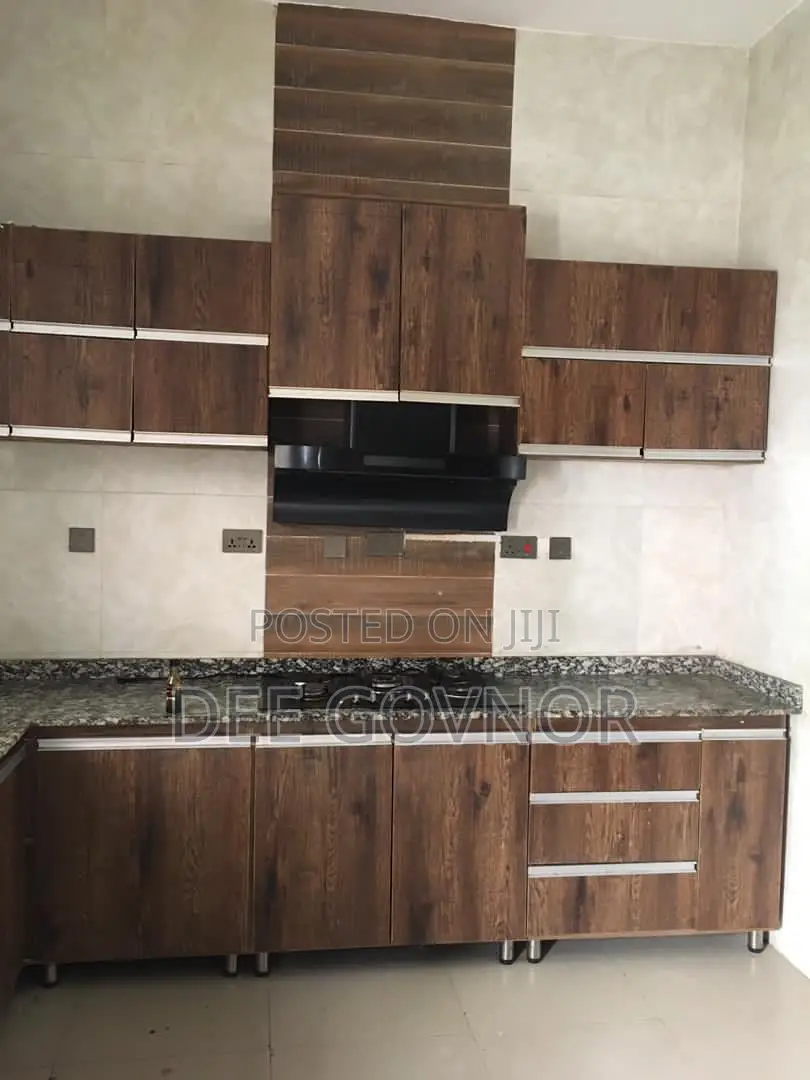 Mini Flat in Link School Estate, Ologolo for sale in Ologolo