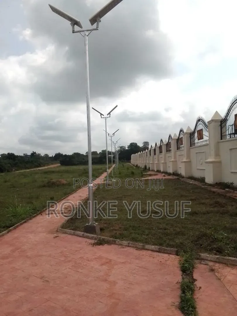 Plots Of Land Inside Estate In Nigeria in Oluyole