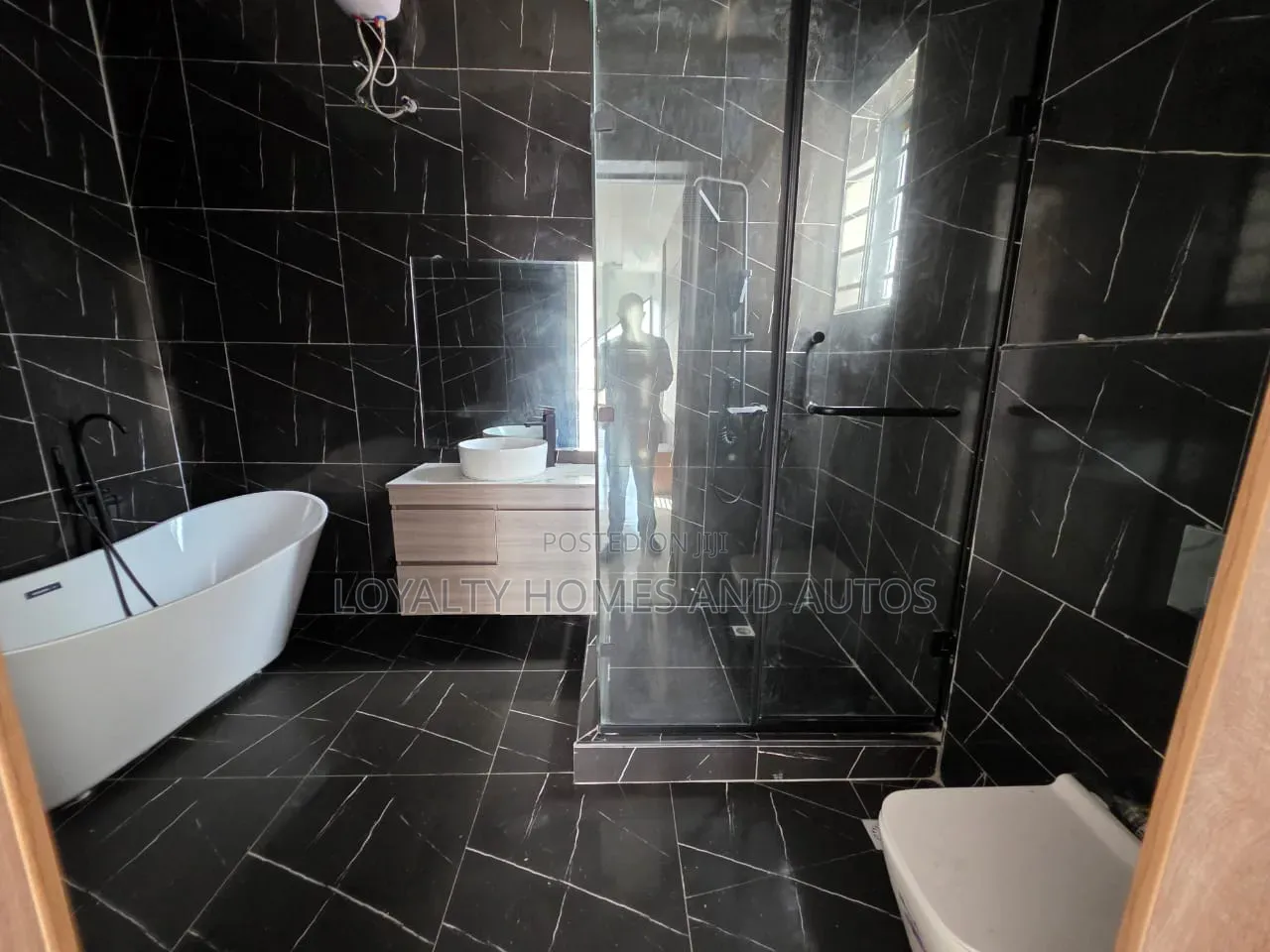 5bdrm House in Banana Island for rent in Banana Island