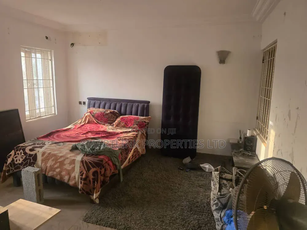 3bdrm Apartment in Saada Court Estate, for sale in Apo Resettlement