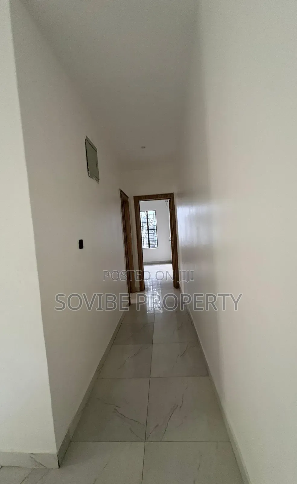 Furnished 4bdrm Duplex in Chevron for sale in Chevron