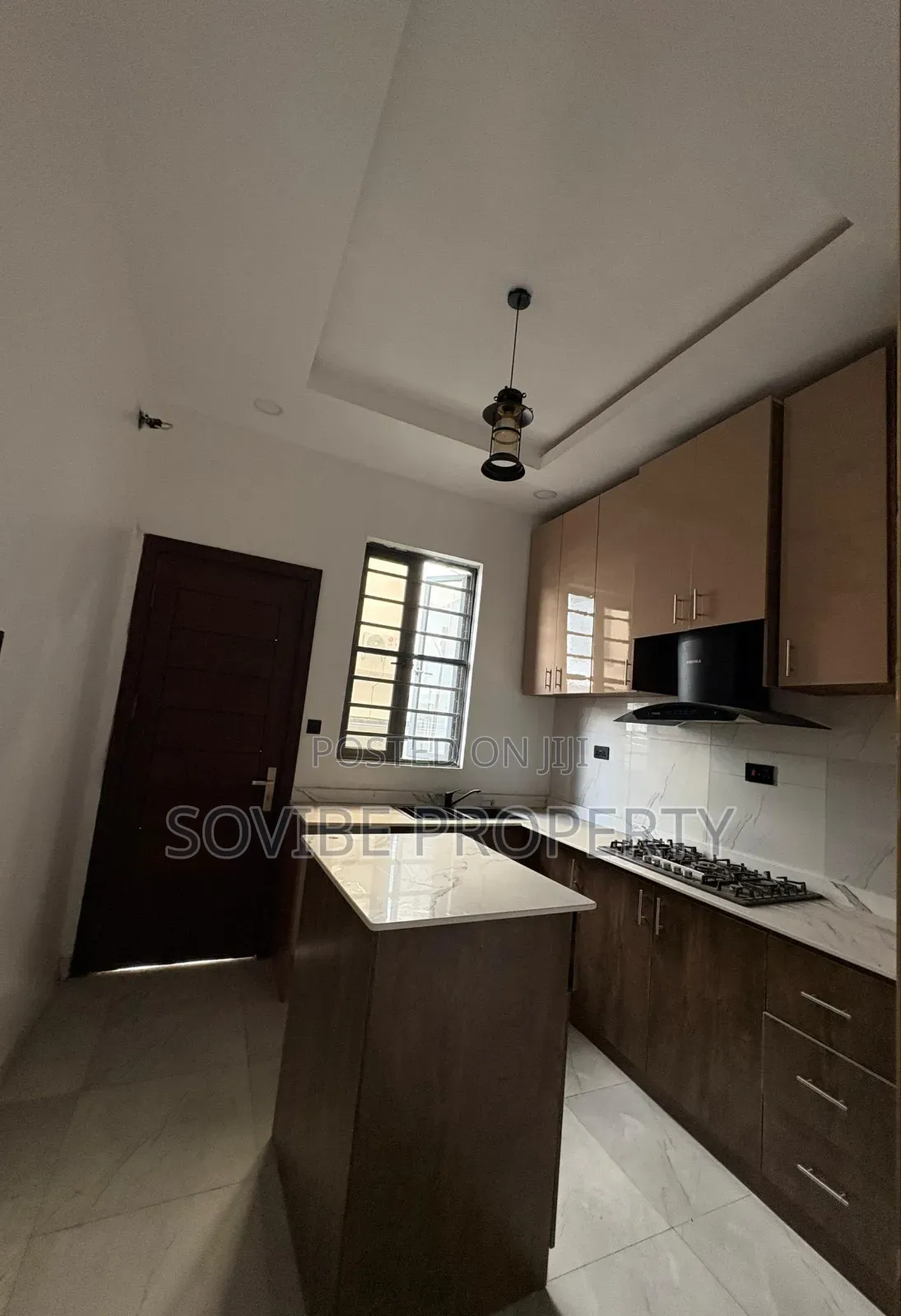 Furnished 4bdrm Duplex in Chevron for sale in Chevron