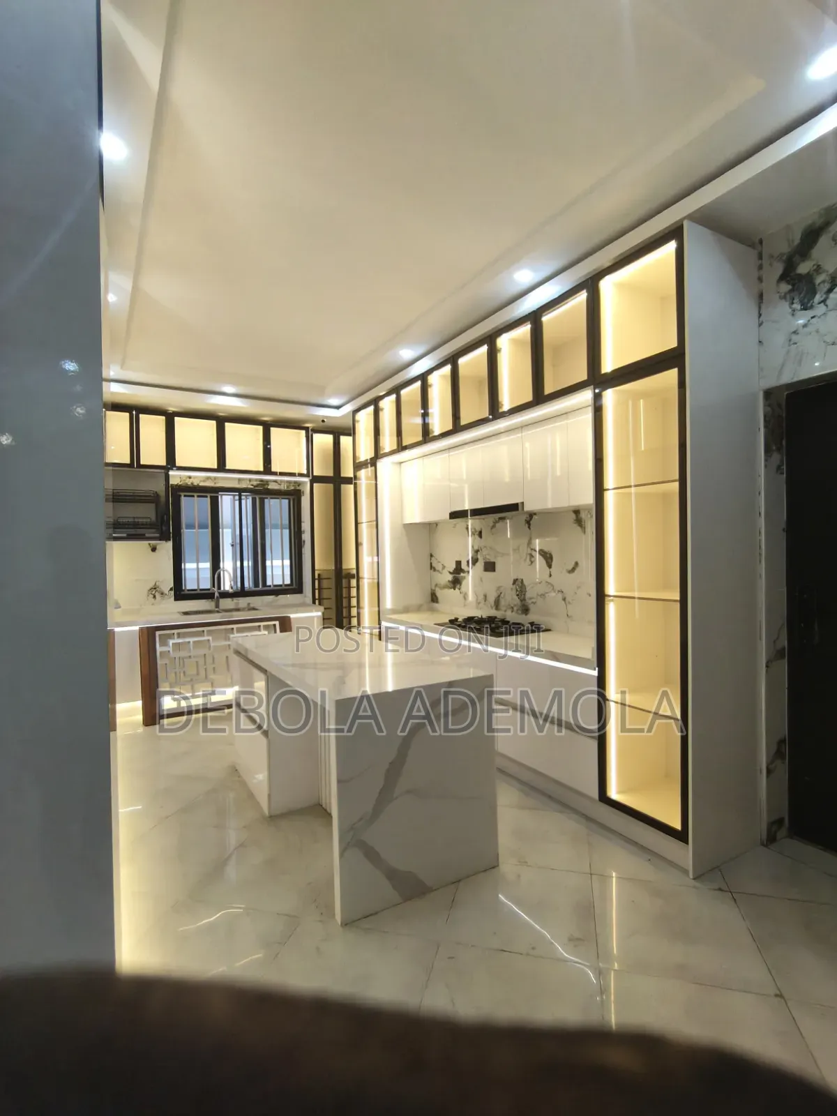 6bdrm House in Lekki Phase 1 for sale in Lekki Phase 1