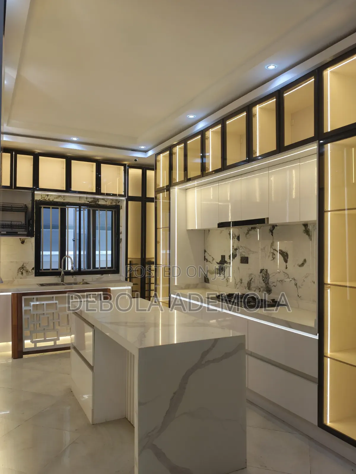 6bdrm House in Lekki Phase 1 for sale in Lekki Phase 1
