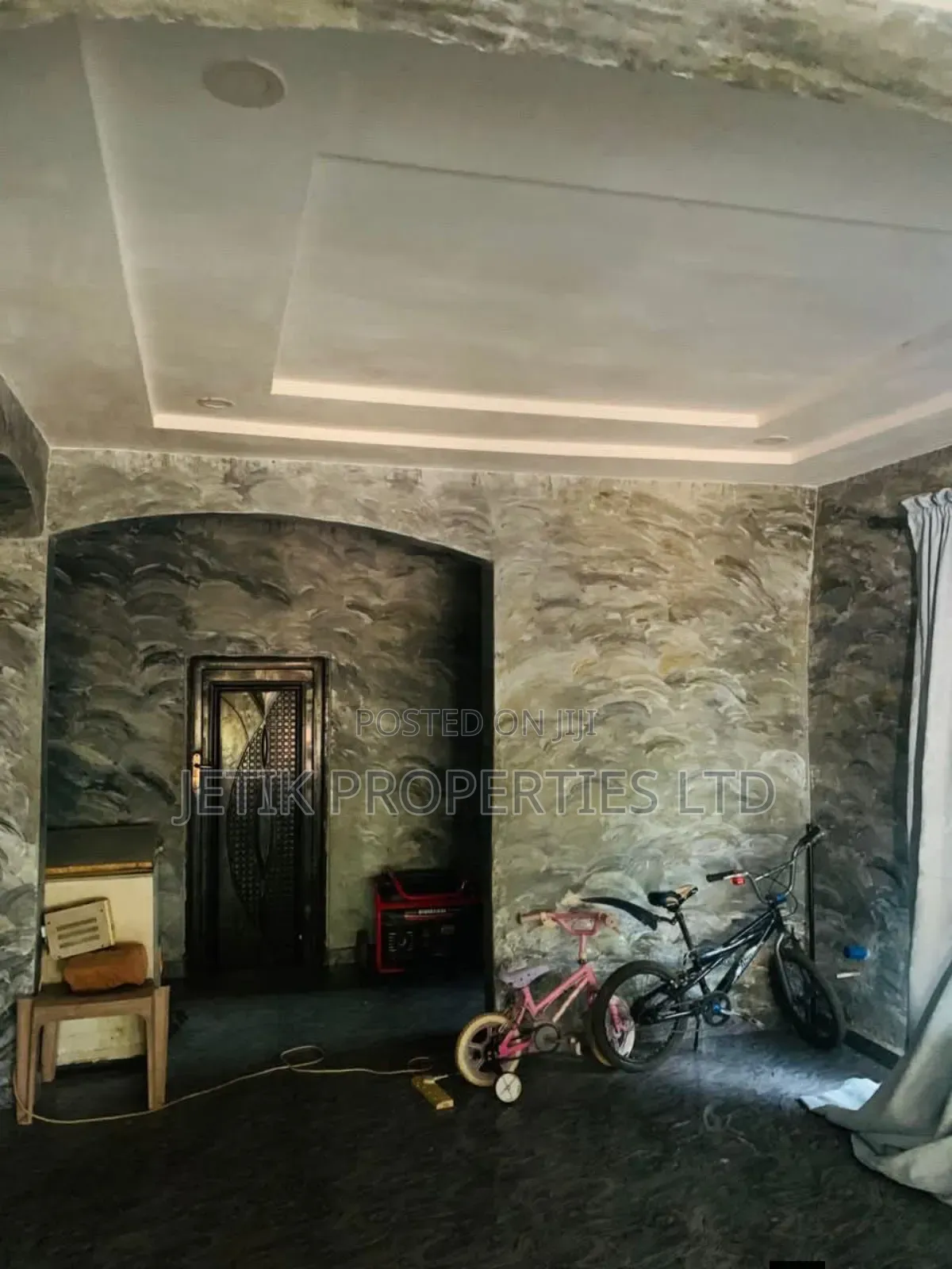 3bdrm Bungalow in Nyiman Layout, for sale in Makurdi