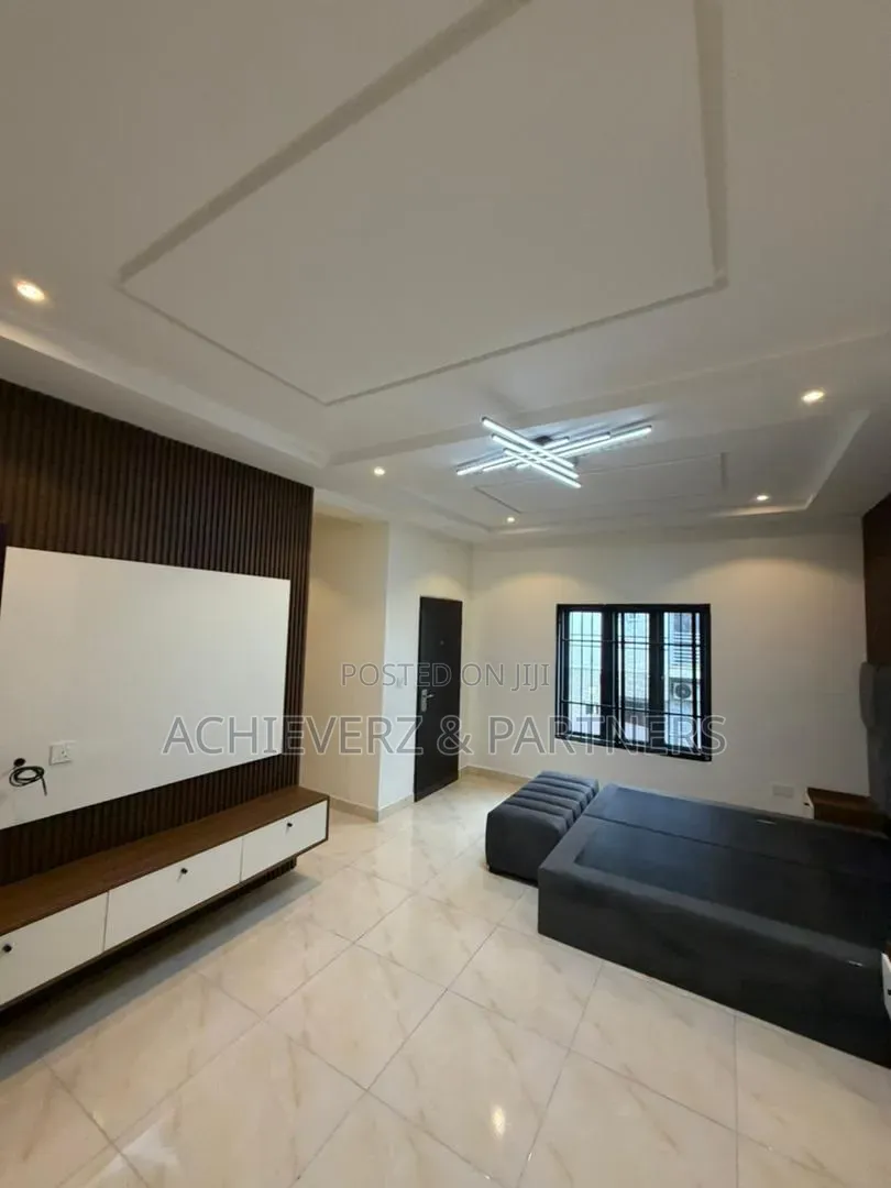 Furnished 4bdrm Duplex in Wuye for rent in Wuye
