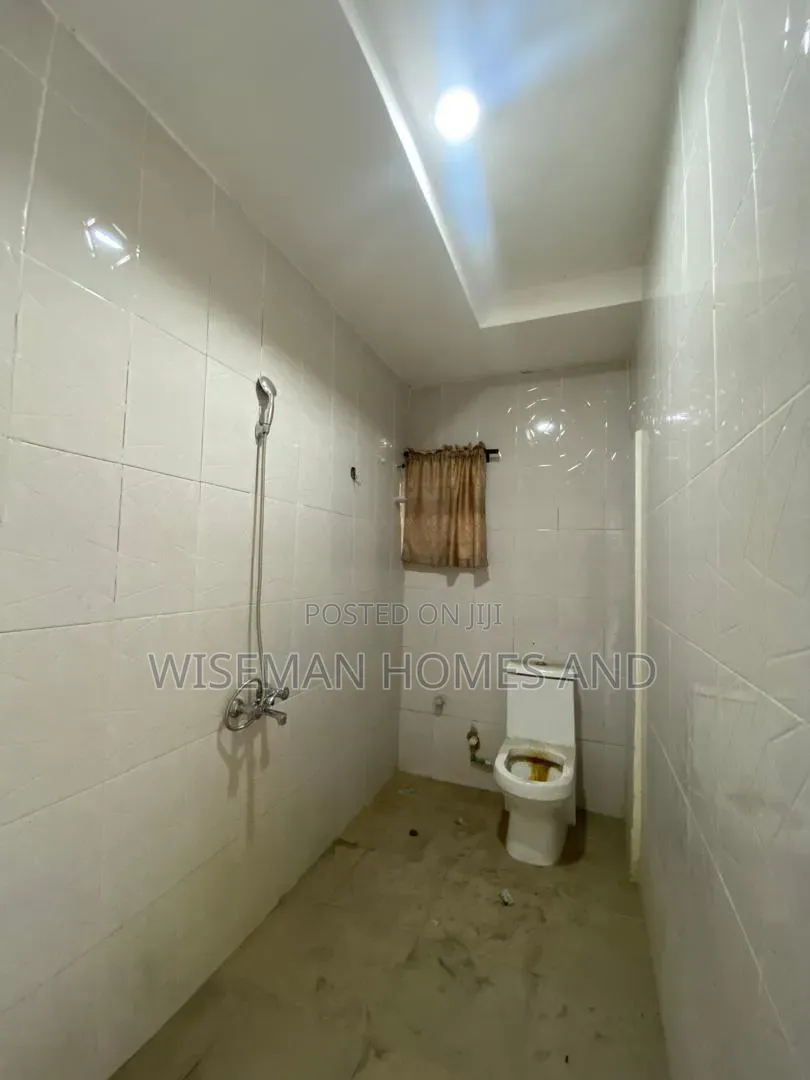 2bdrm Apartment in Osapa London Lekki for rent in Osapa london