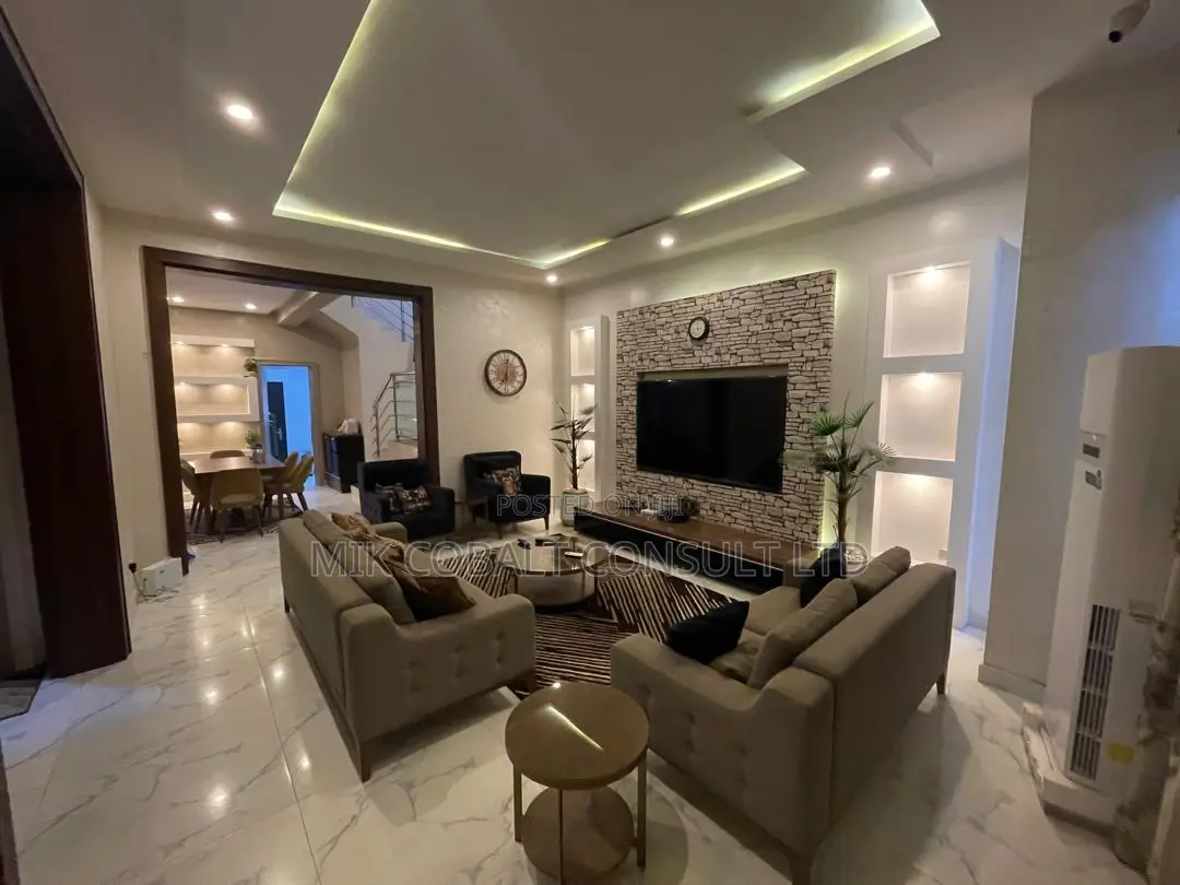 Furnished 4bdrm Duplex in Guzape Main for rent in Guzape District