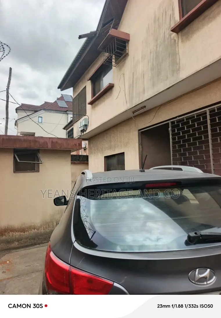 4bdrm Duplex in Gbagada for sale in Gbagada