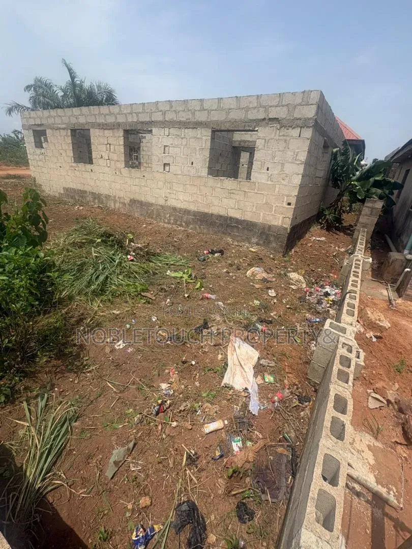 3bdrm Bungalow in Imowo Nla,, Gberigbe for sale in Gberigbe