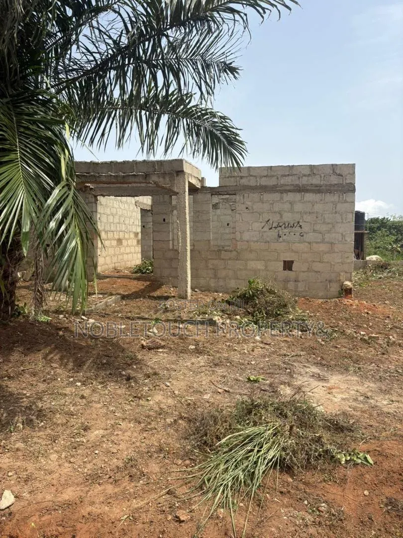 3bdrm Bungalow in Imowo Nla,, Gberigbe for sale in Gberigbe