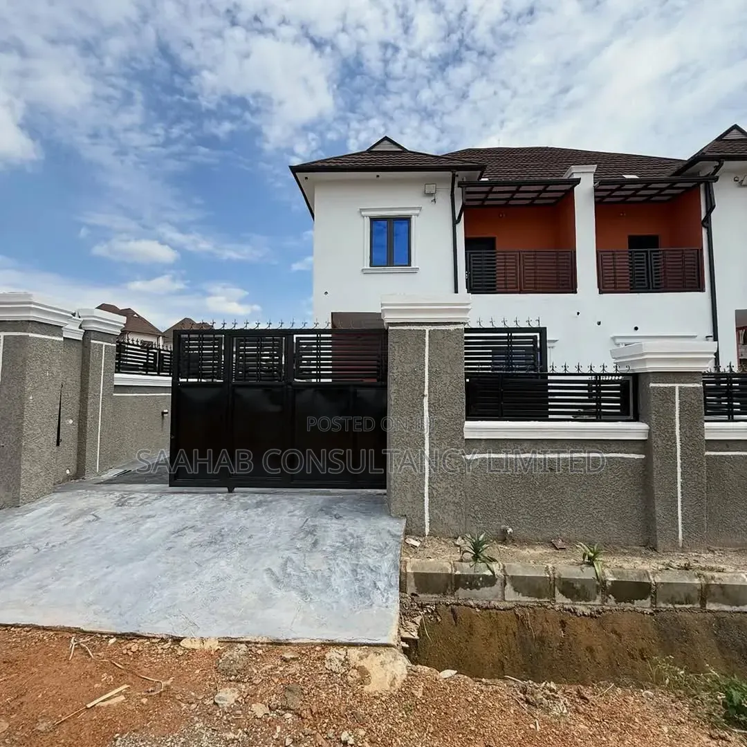 4bdrm Duplex in Dantata Estate, Kubwa for sale in Kubwa
