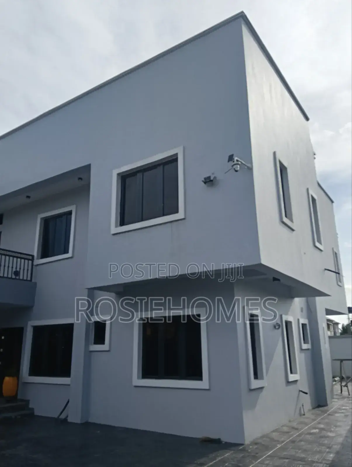 1bdrm Block of Flats in Lekki Garden Phase 2 for rent in Lekki Gardens Estate