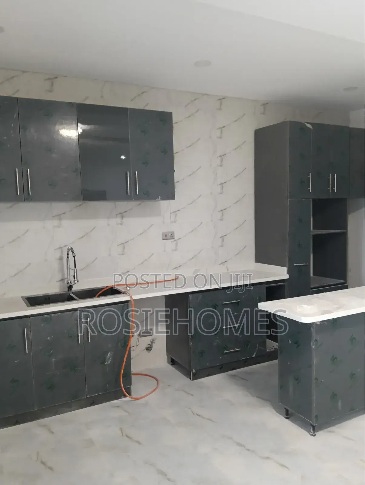 1bdrm Block of Flats in Lekki Garden Phase 2 for rent in Lekki Gardens Estate