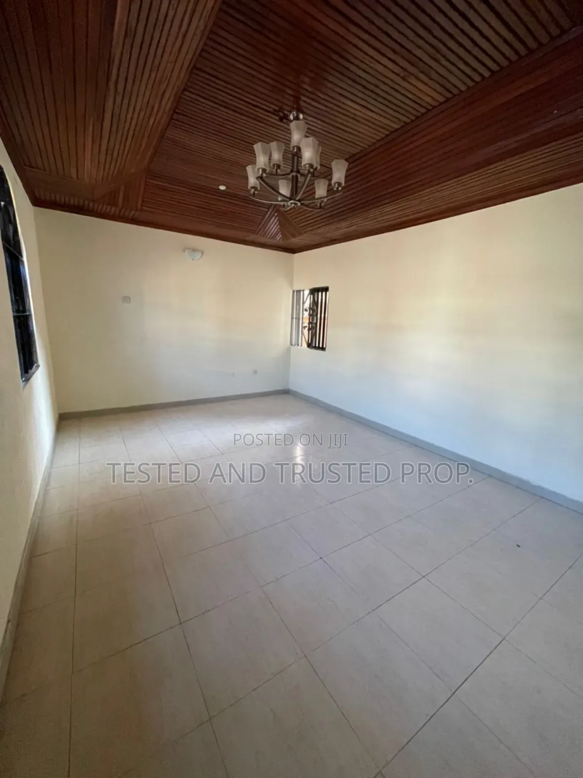 Studio Apartment in Ikota Villa for rent in Ikota