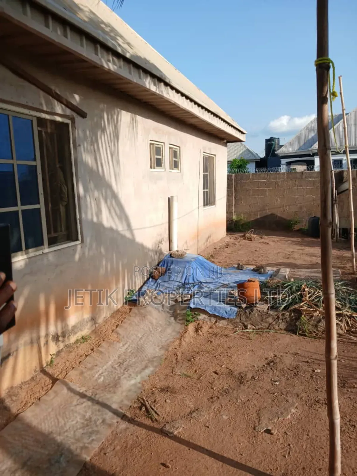 2bdrm Bungalow in Welfare Quarters, Makurdi for sale in Makurdi