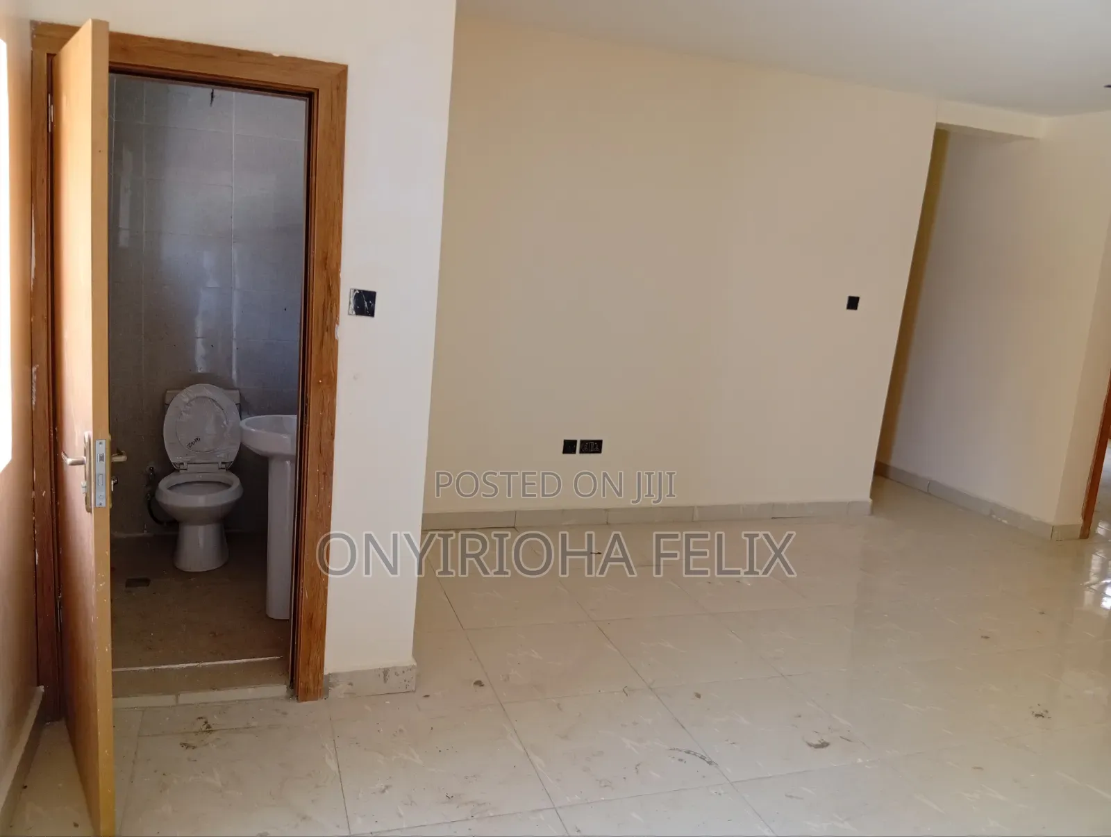 3bdrm Block of Flats in Kubwa By Army Estate for sale in Kubwa