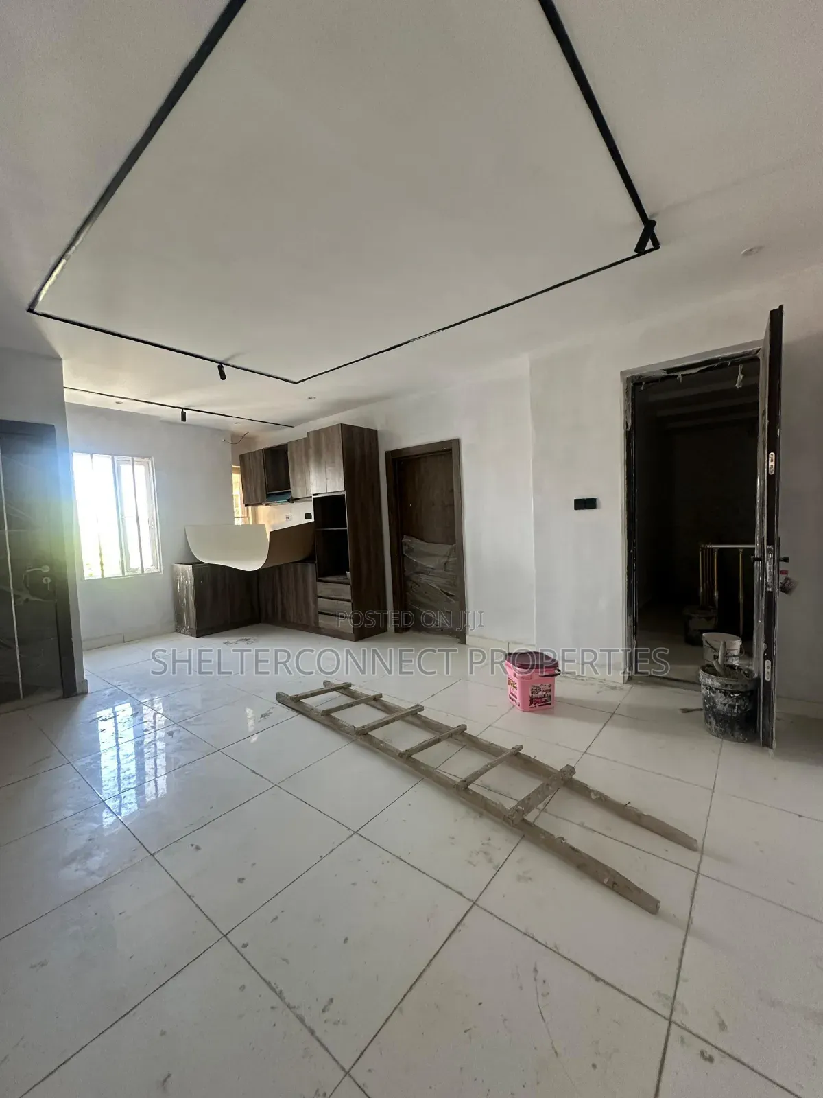 2bdrm Apartment in Lekki Expressway for sale in Lekki Expressway