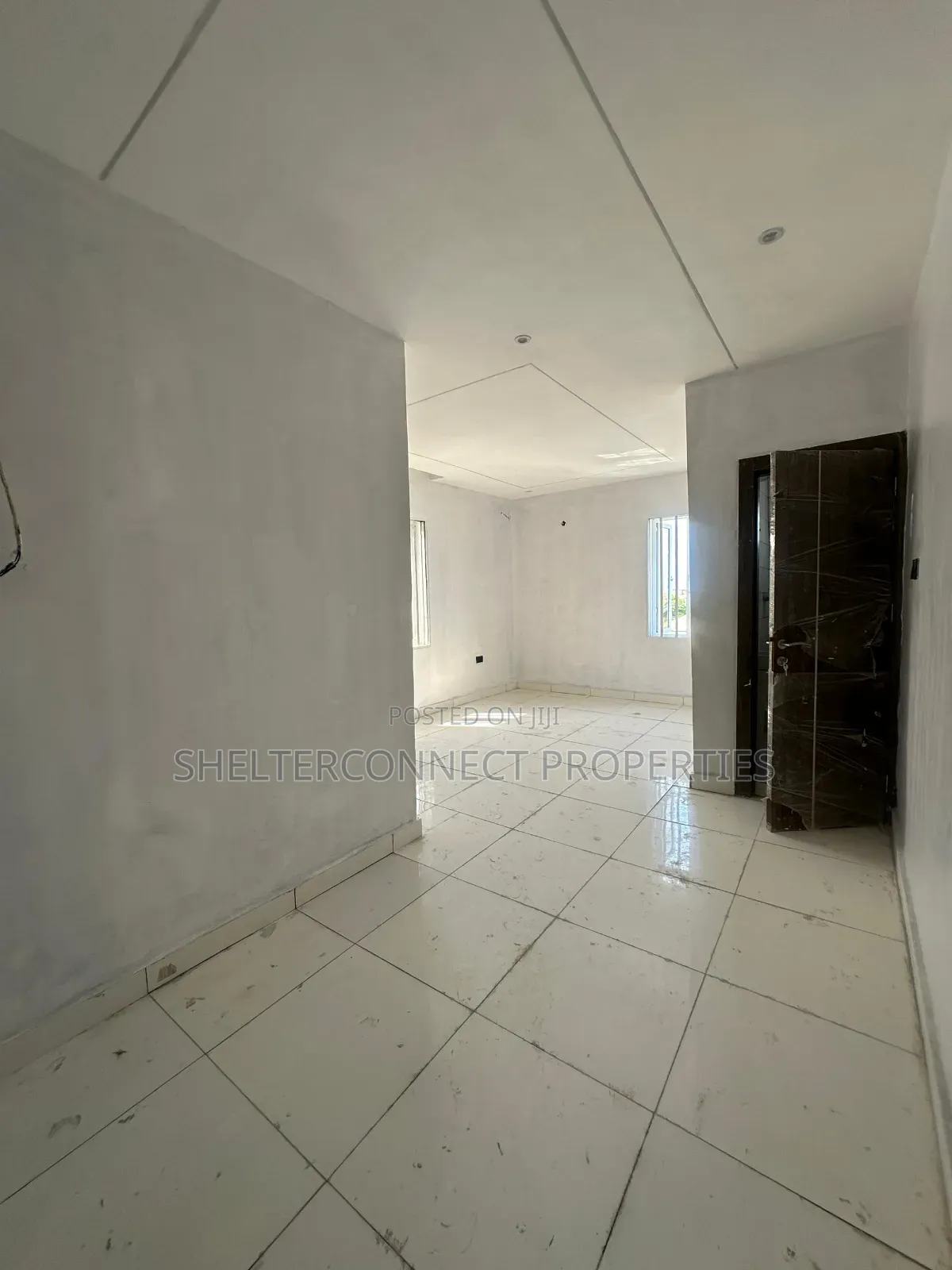 2bdrm Apartment in Lekki Expressway for sale in Lekki Expressway