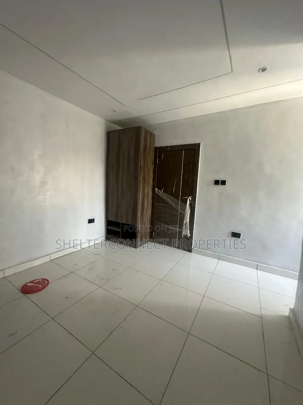2bdrm Apartment in Lekki Expressway for sale in Lekki Expressway