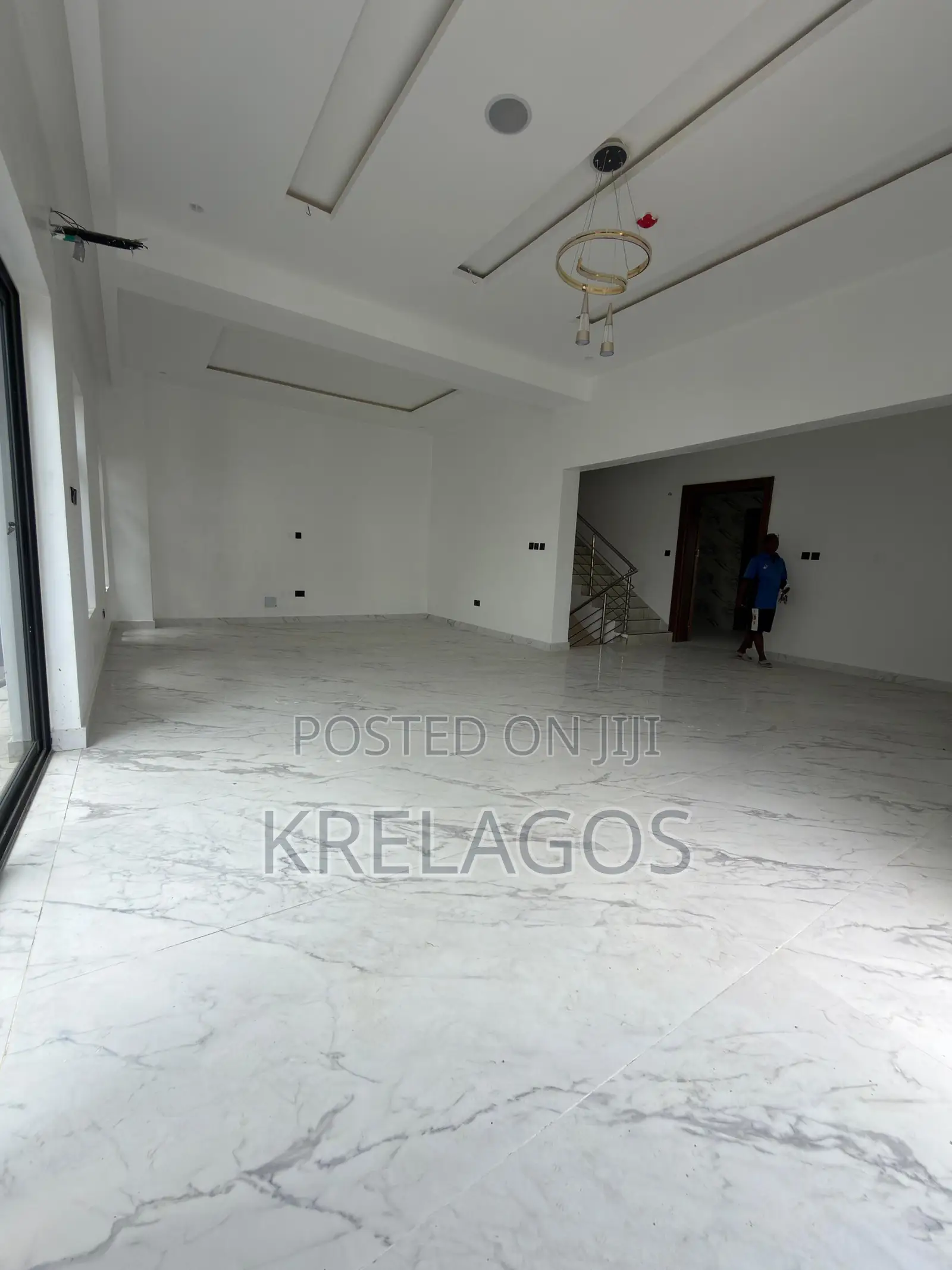 4bdrm Duplex in Ologolo for sale in Ologolo