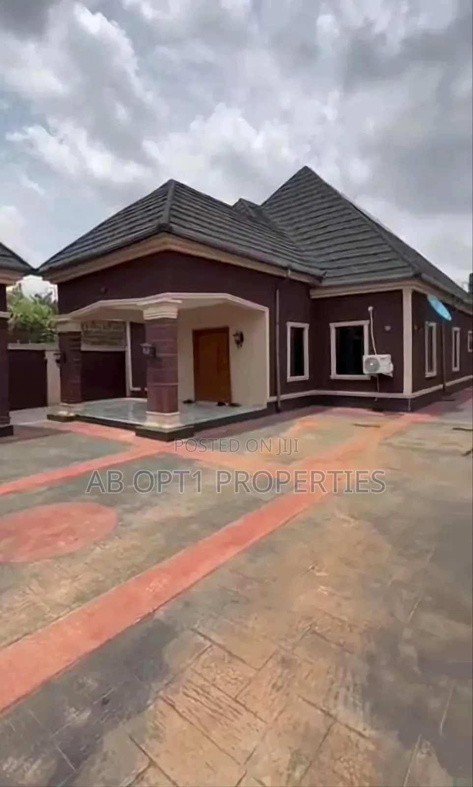 Furnished 4bdrm Bungalow in Uroho, Sapele Road, Benin City for sale in Benin City