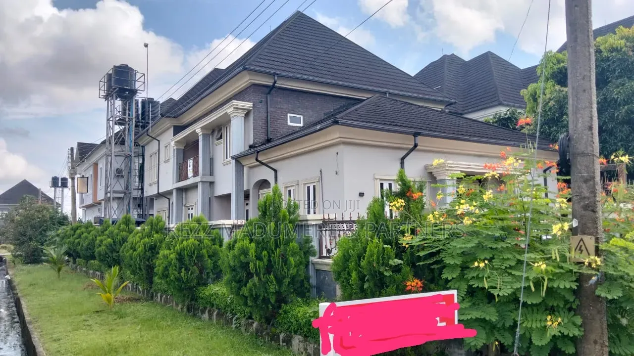 4bdrm Duplex in Pearl Garden Shell for rent in Eneka
