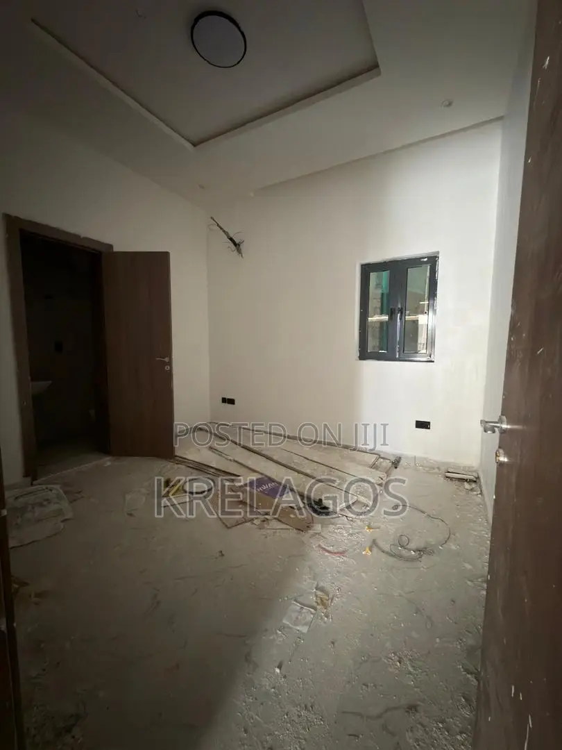 3bdrm Duplex in Ologolo for sale in Ologolo