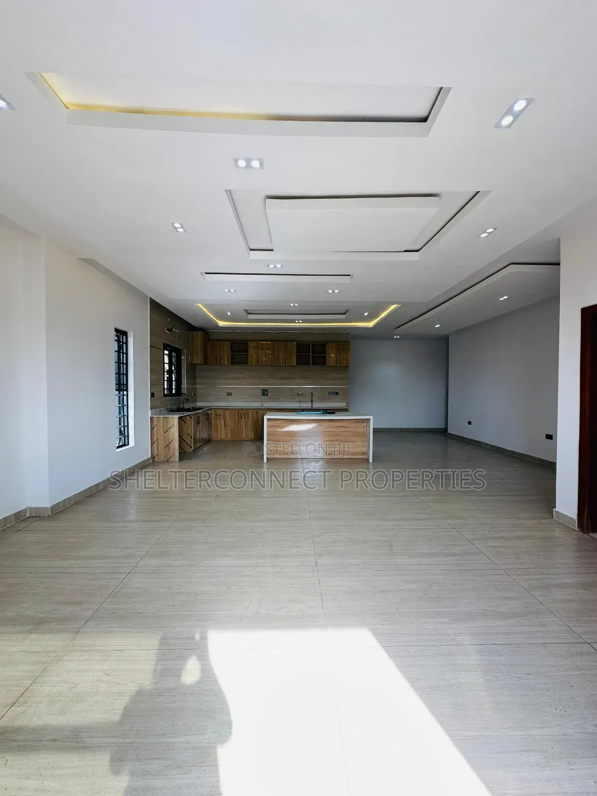 2bdrm Apartment in Chevron for rent in Chevron