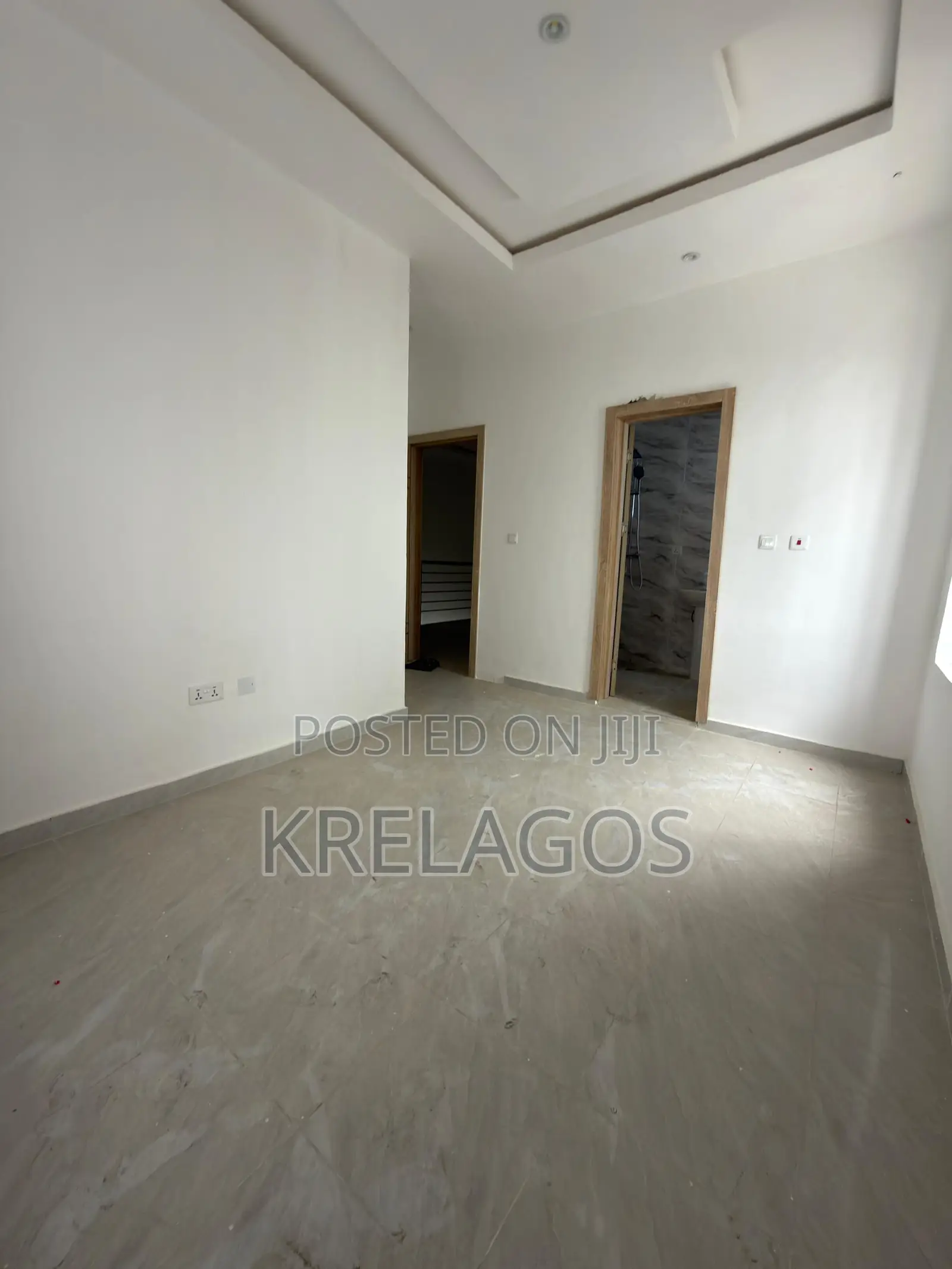 4bdrm Duplex in Ologolo for sale in Ologolo