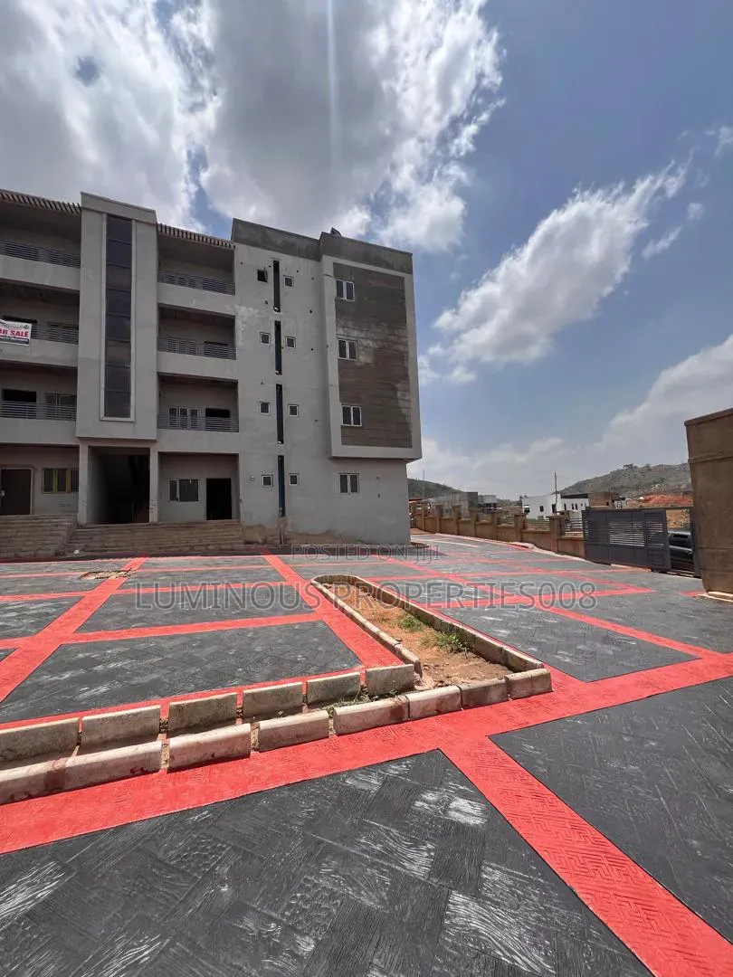 3bdrm Apartment in Katampe for sale in Katampe