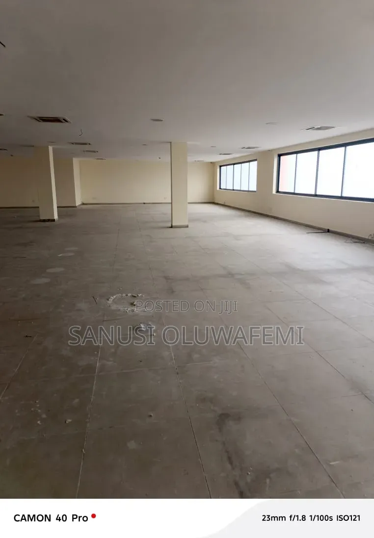 Open Plan Office Space Available for Lease in Opebi