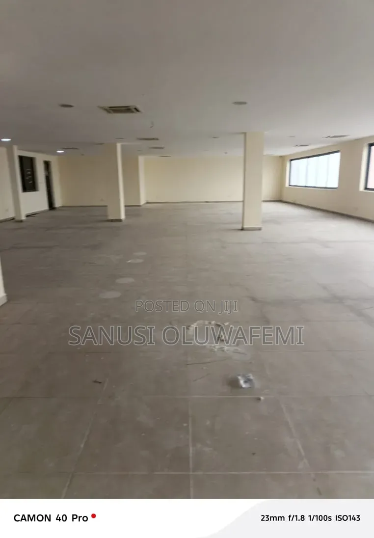 Open Plan Office Space Available for Lease in Opebi