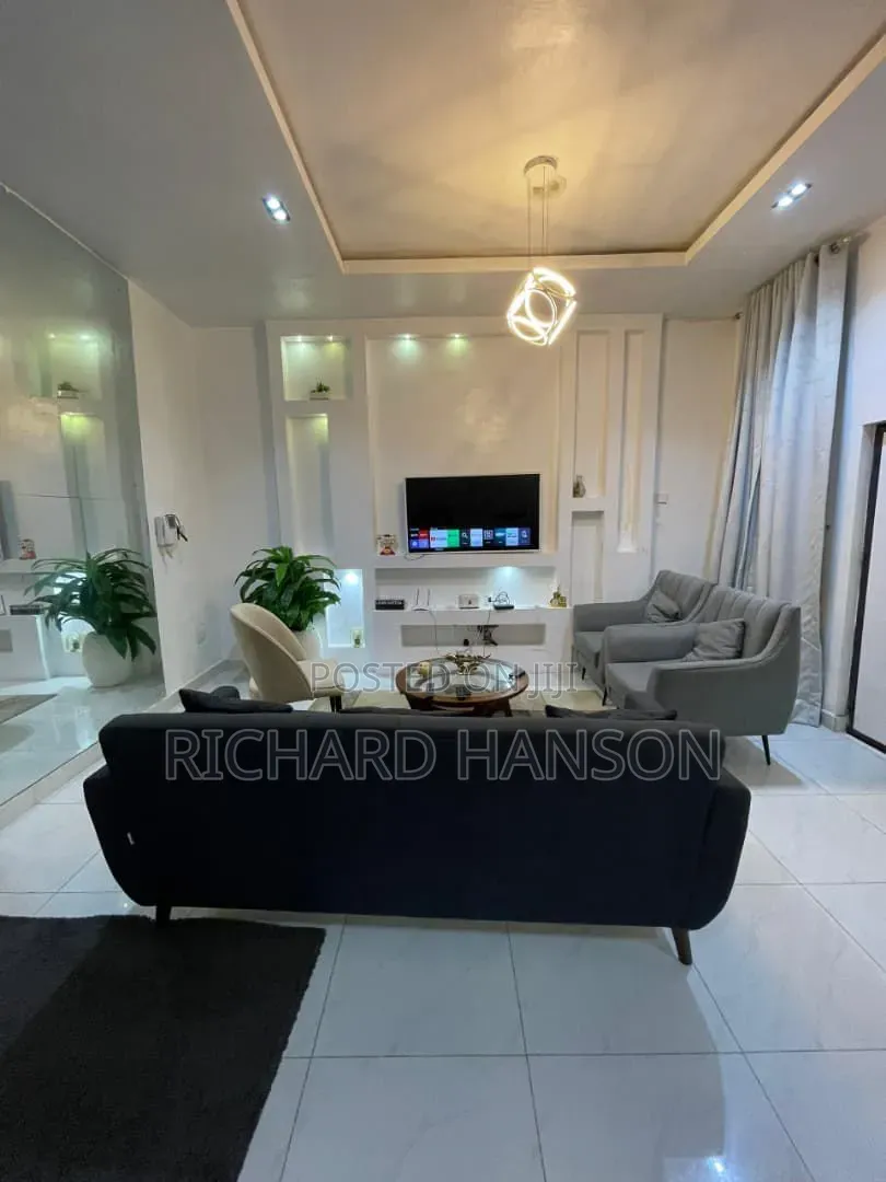 Furnished Studio Apartment in Not A Mini Flat 📌, Ologolo for rent in Ologolo