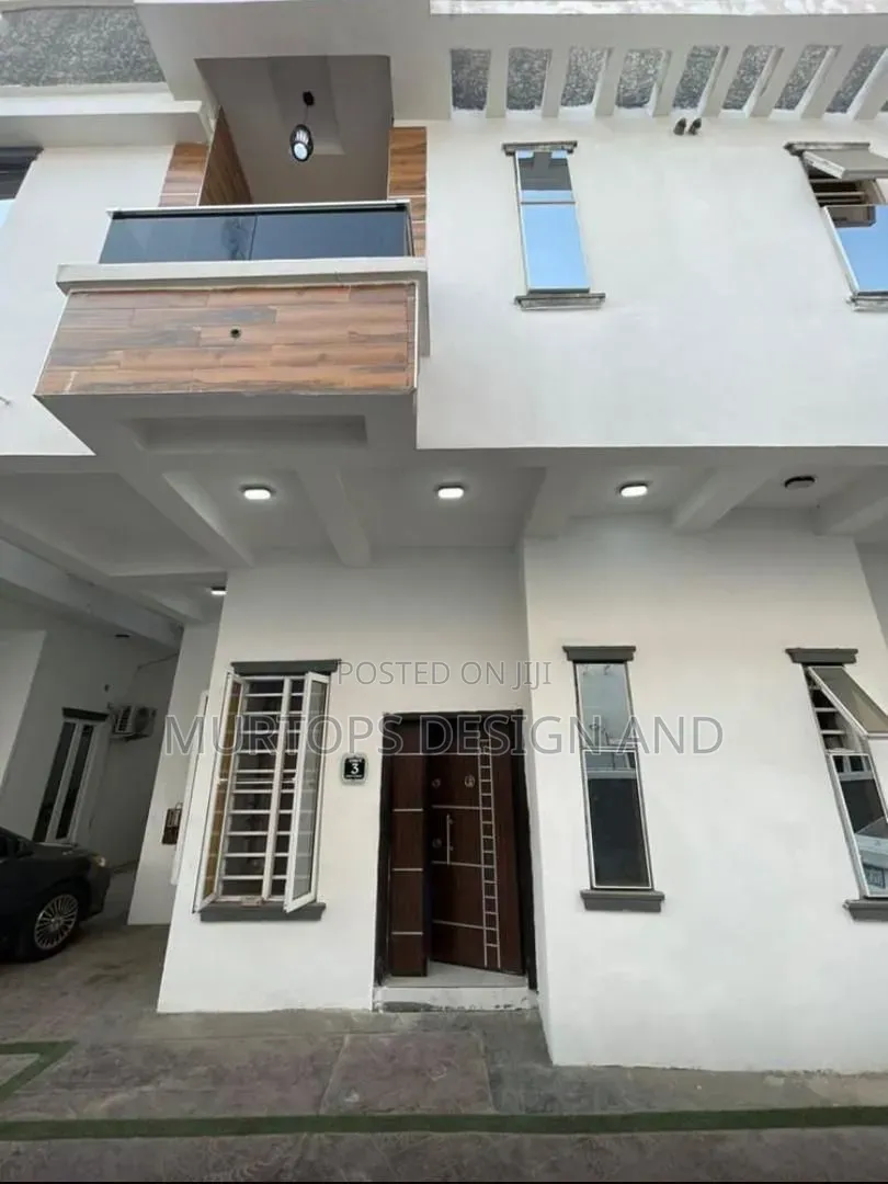 4bdrm Townhouse/Terrace in Lekki Phase 2 for sale in Lekki Phase 2