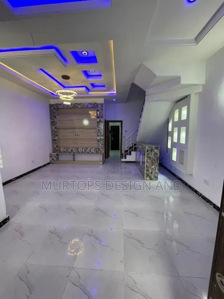 4bdrm Townhouse/Terrace in Lekki Phase 2 for sale in Lekki Phase 2