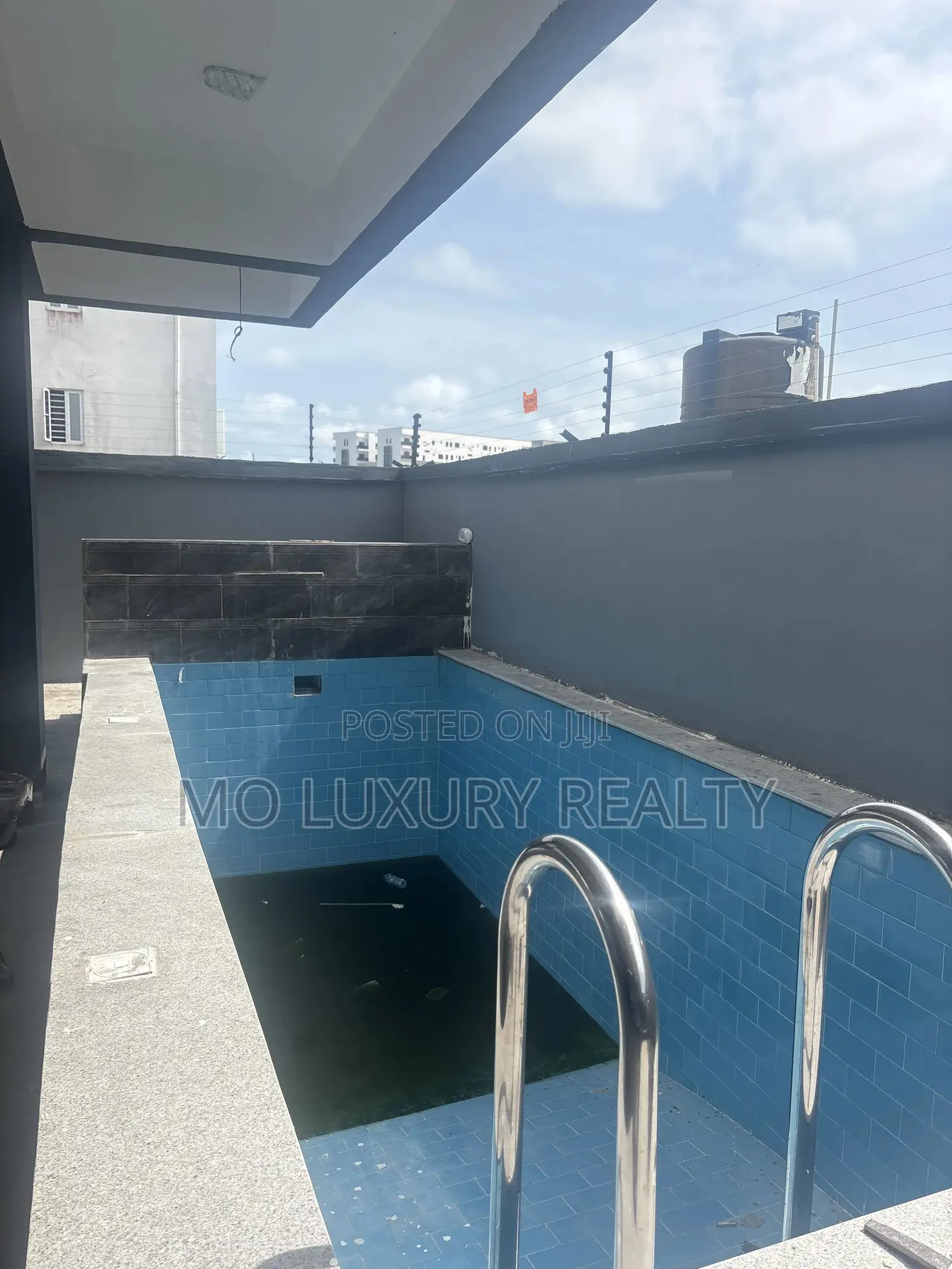 2bdrm Apartment in Ikate for sale in Ikate