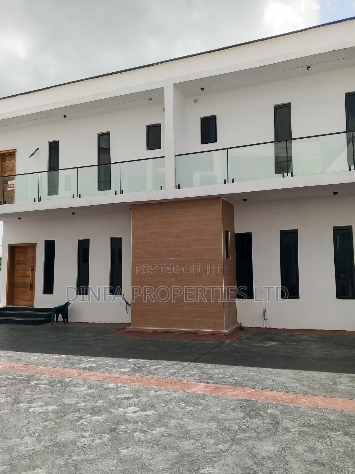 4bdrm Duplex in Thomas Estate Ajah for sale in Thomas Estate