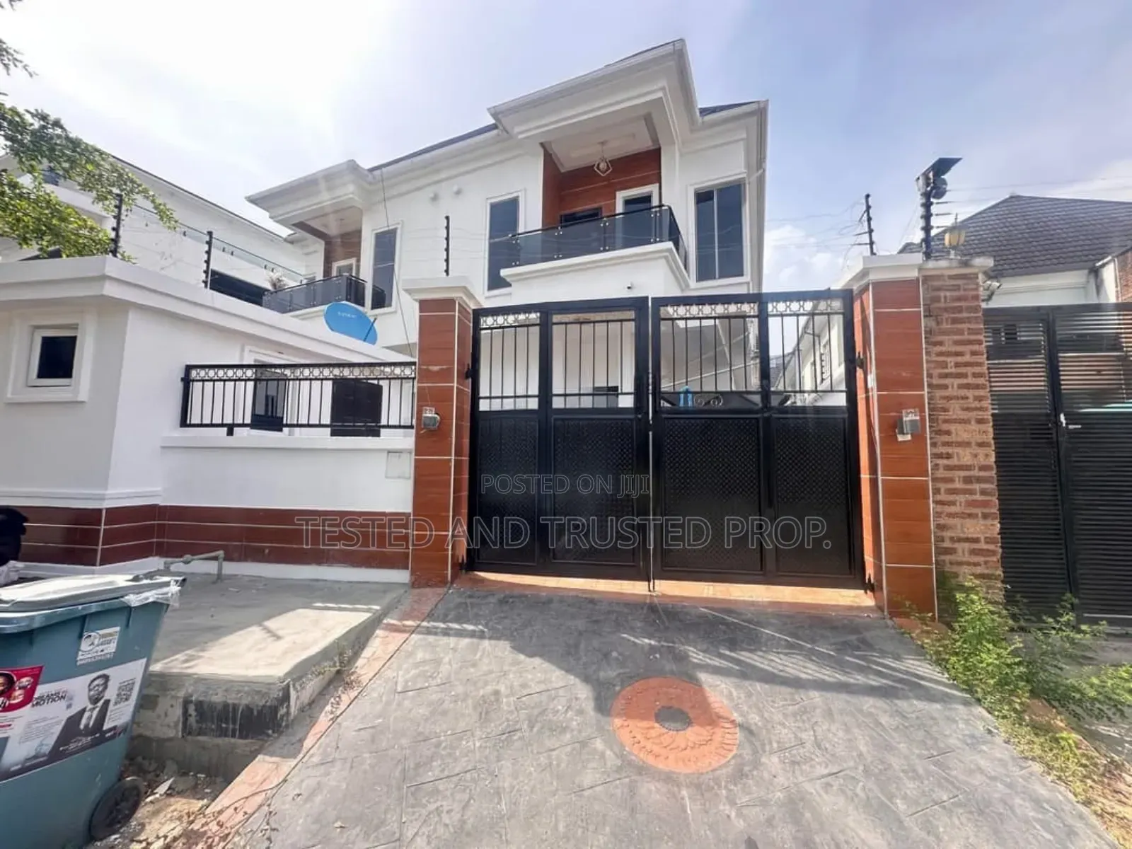 4bdrm Duplex in Oral Estate, Ikota for rent in Ikota