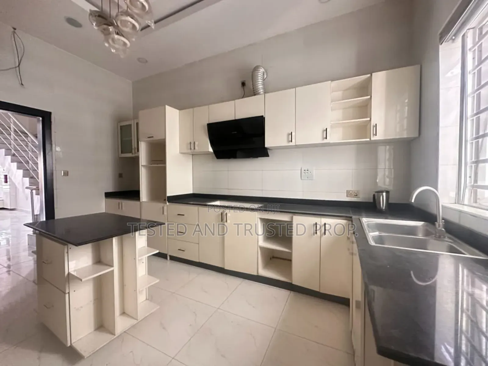 4bdrm Duplex in Oral Estate, Ikota for rent in Ikota